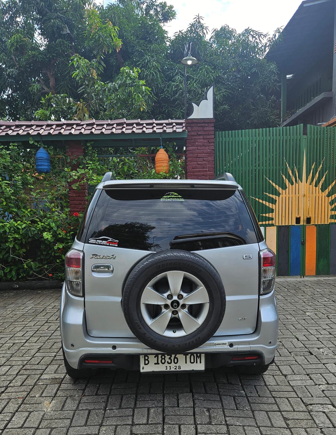 Rush S - Gambar 4