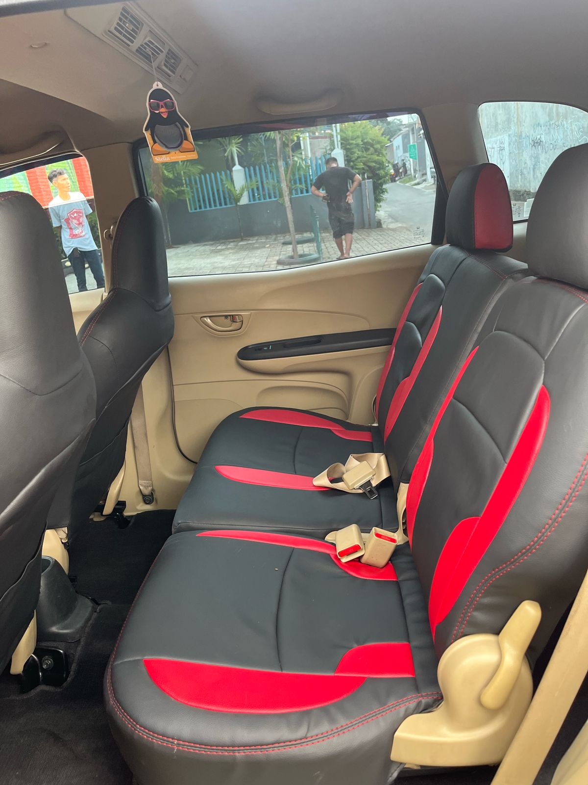 Mobilio E - Gambar 9