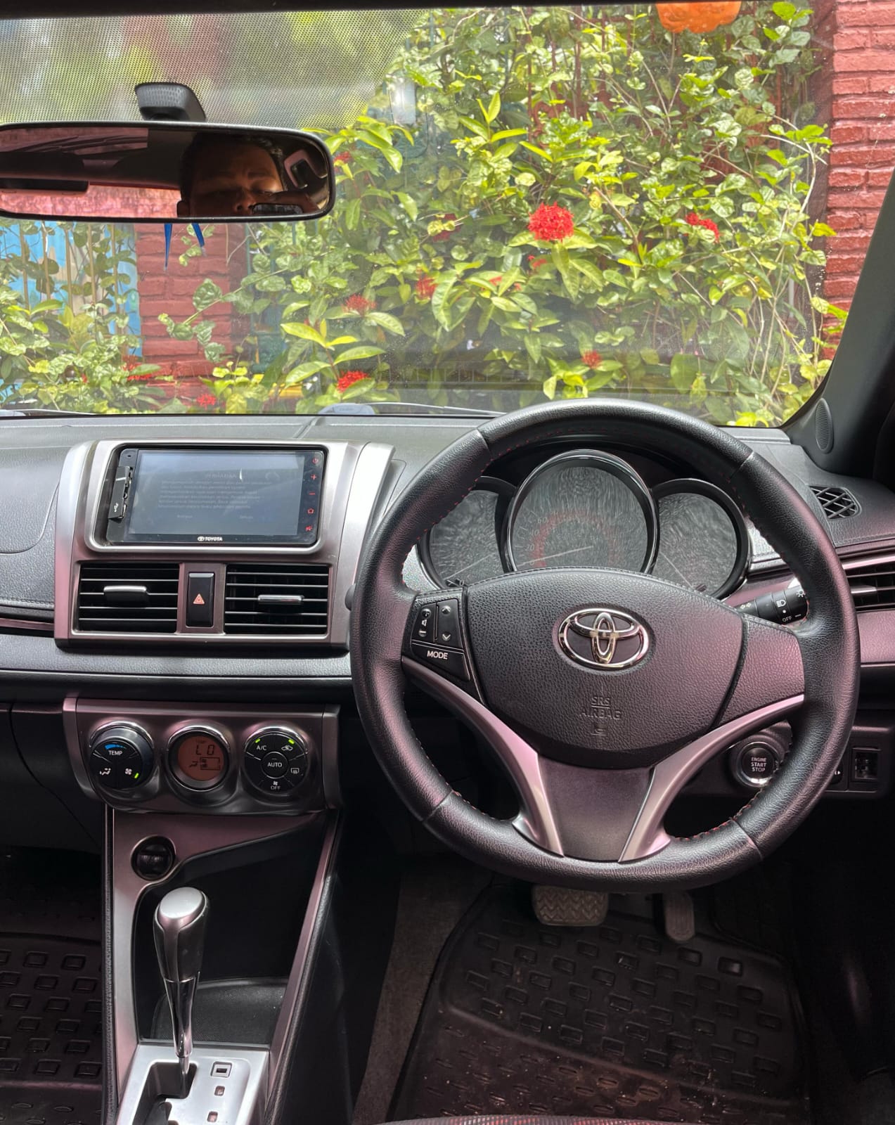 Yaris TRD - Gambar 14